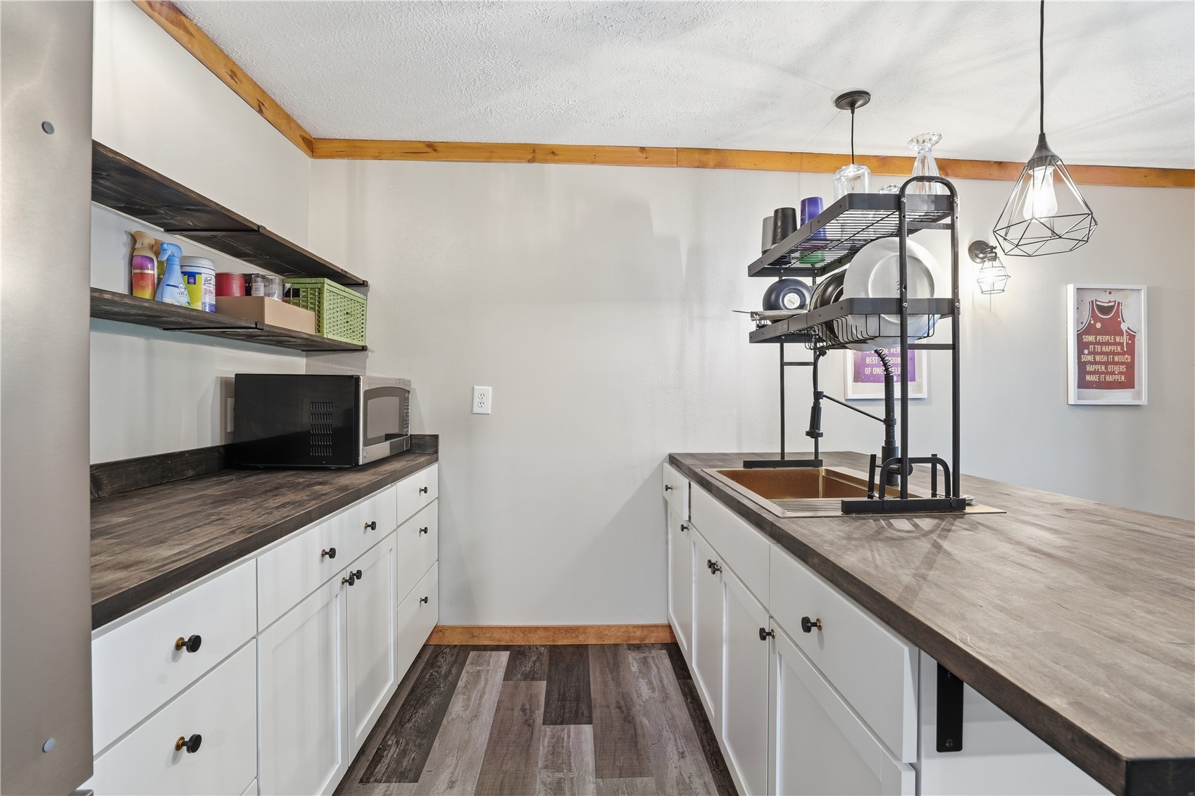 2221 Oak Road NE North Liberty IA 52317