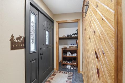 2221 Oak Road NE North Liberty IA 52317