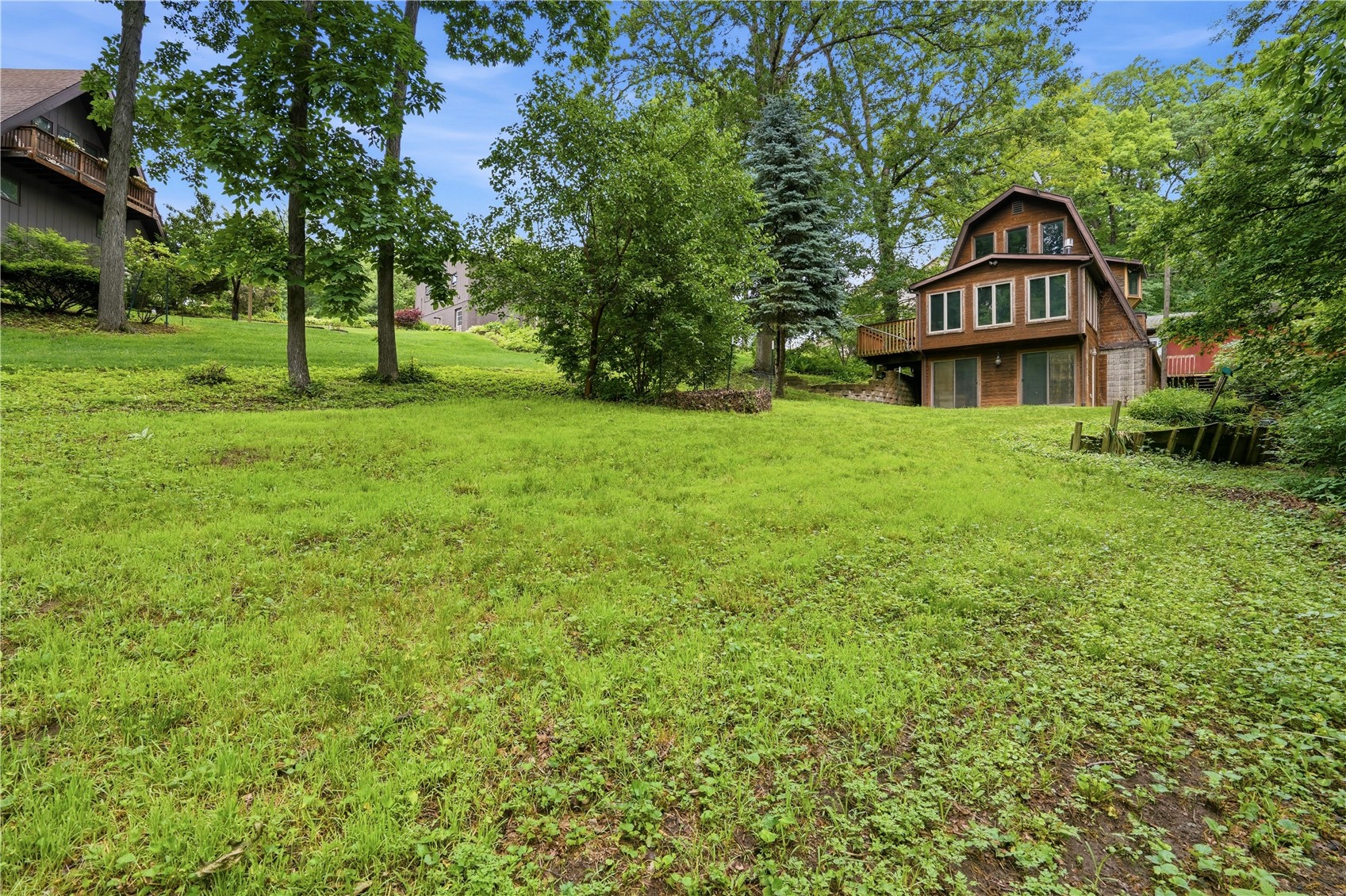 2221 Oak Road NE North Liberty IA 52317