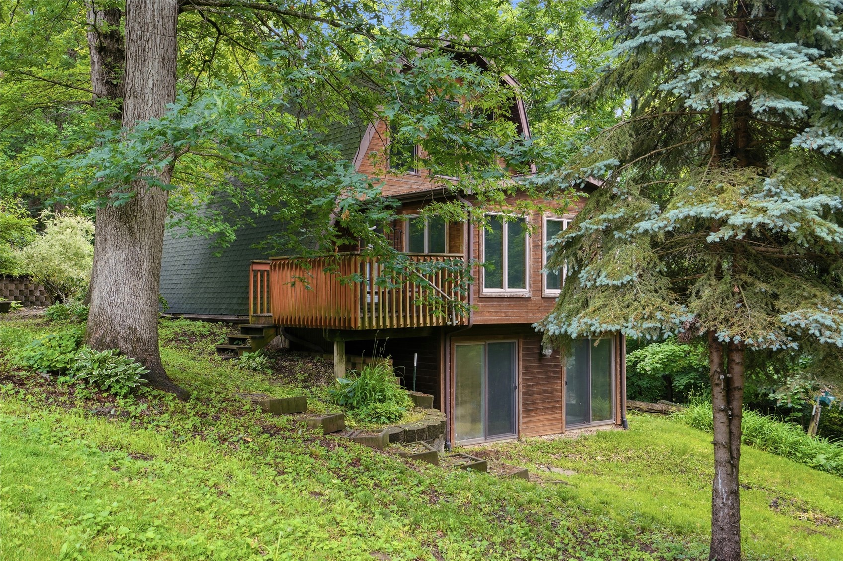 2221 Oak Road NE North Liberty IA 52317