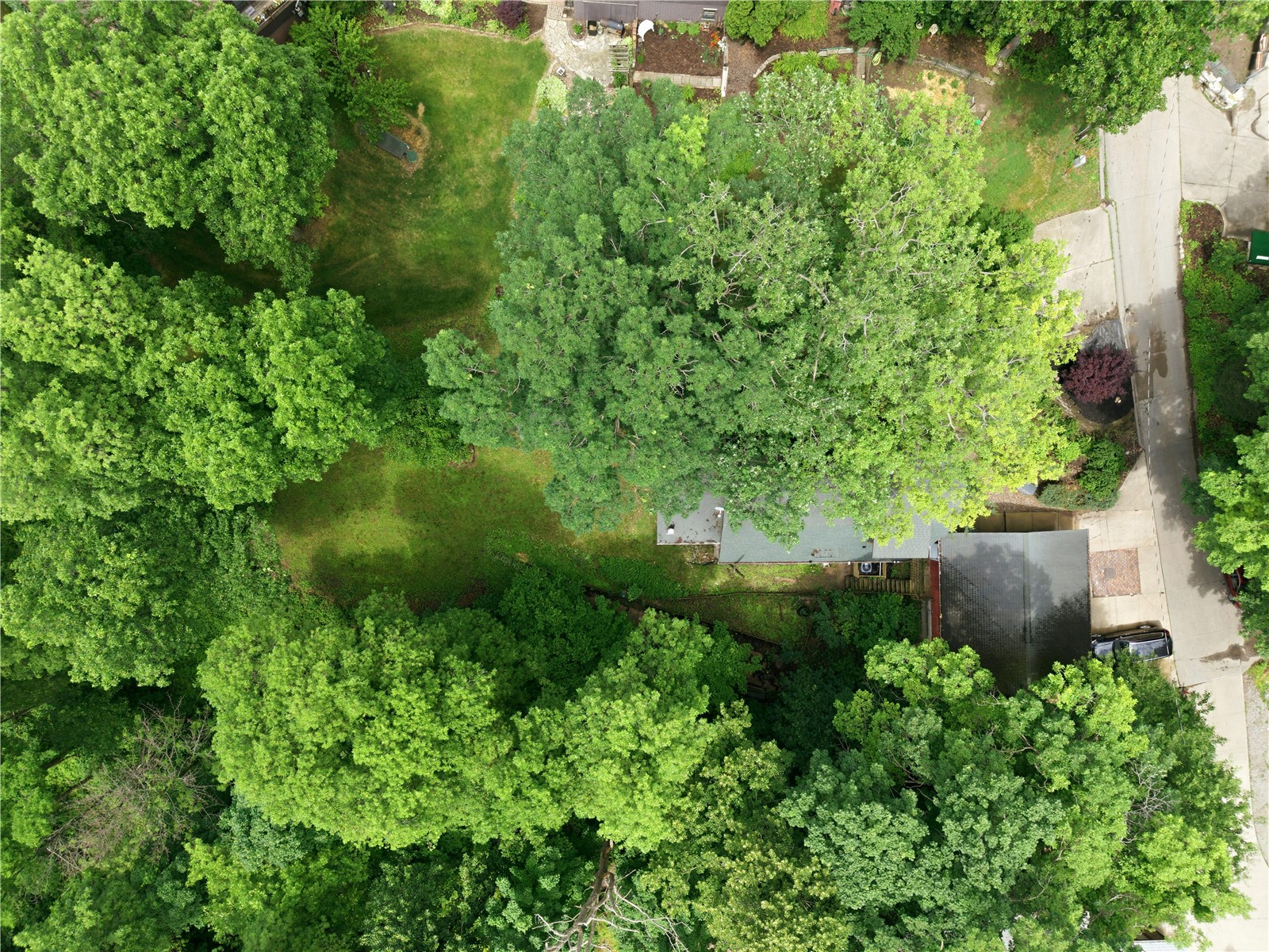 2221 Oak Road NE North Liberty IA 52317