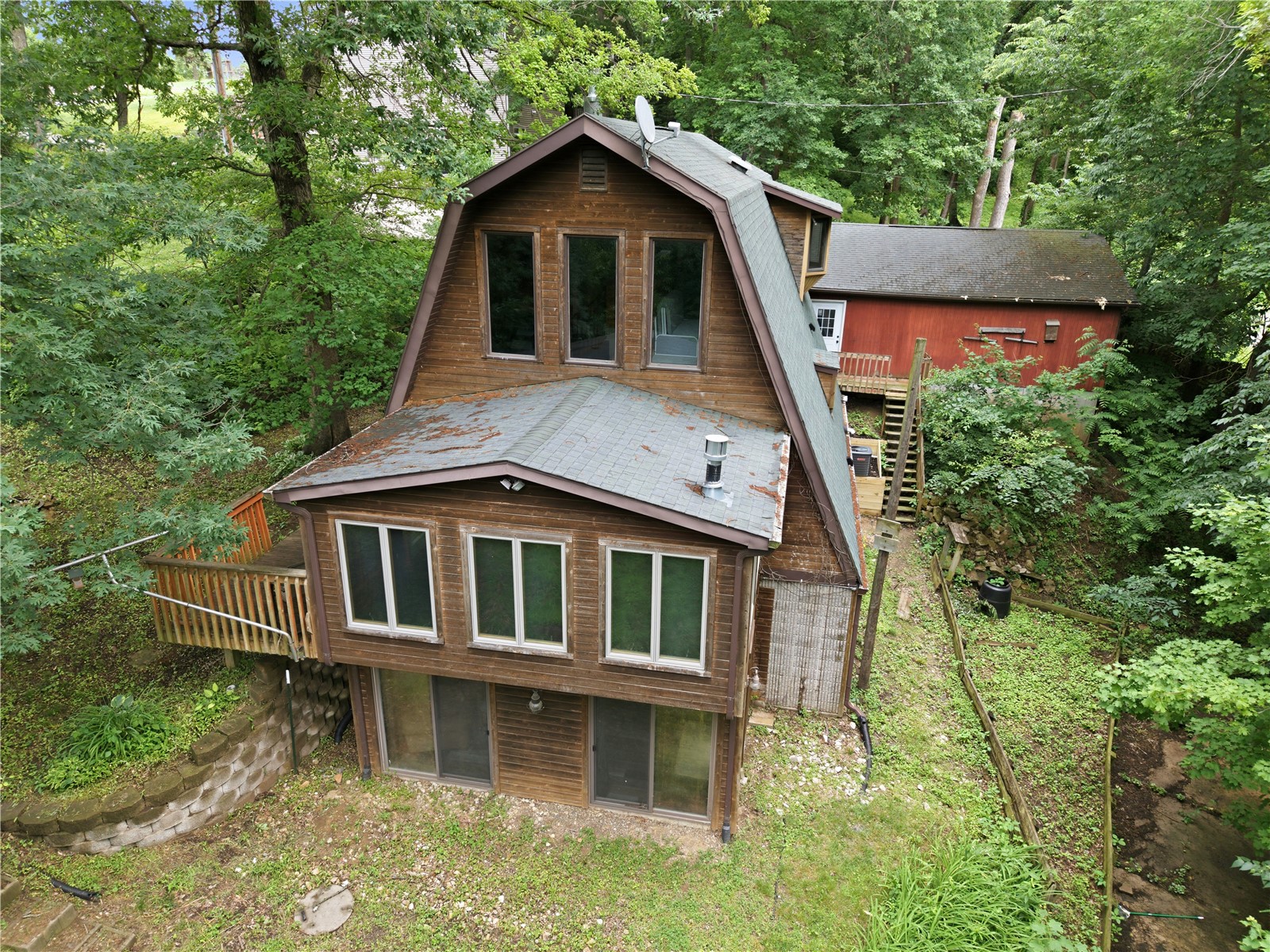 2221 Oak Road NE North Liberty IA 52317