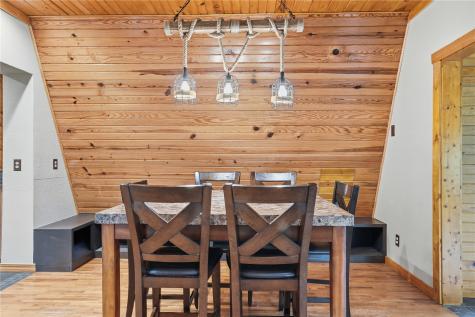 2221 Oak Road NE North Liberty IA 52317