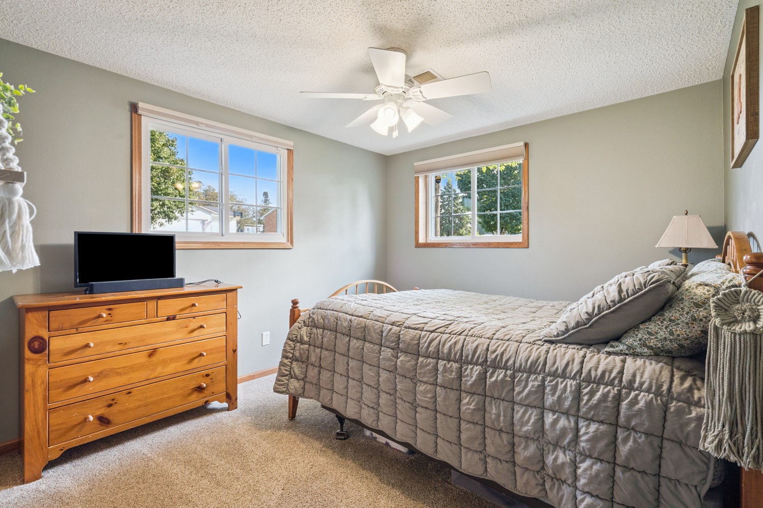 1002 W 17th Street Vinton IA 52349