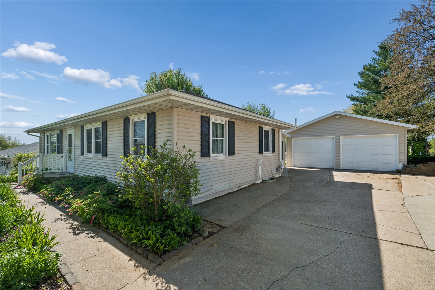 1001 Maquoketa Street Anamosa IA 52205