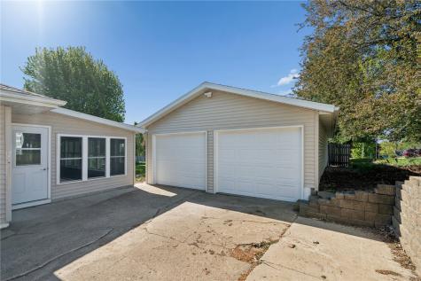 1001 Maquoketa Street Anamosa IA 52205