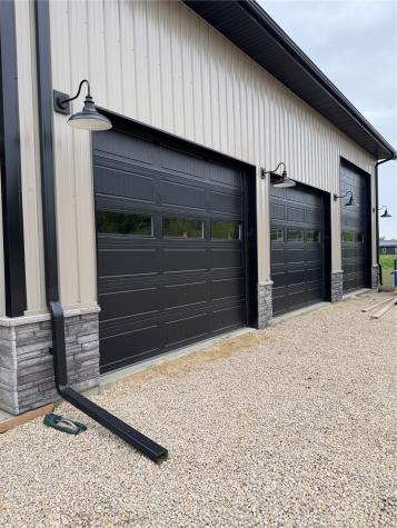 21561 80th Street Martelle IA 52305