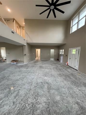 21561 80th Street Martelle IA 52305