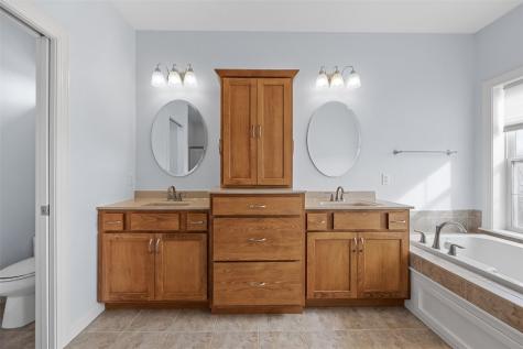 3137 Brookfield Drive Marion IA 52302