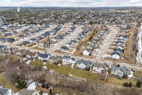 3137 Brookfield Drive Marion IA 52302