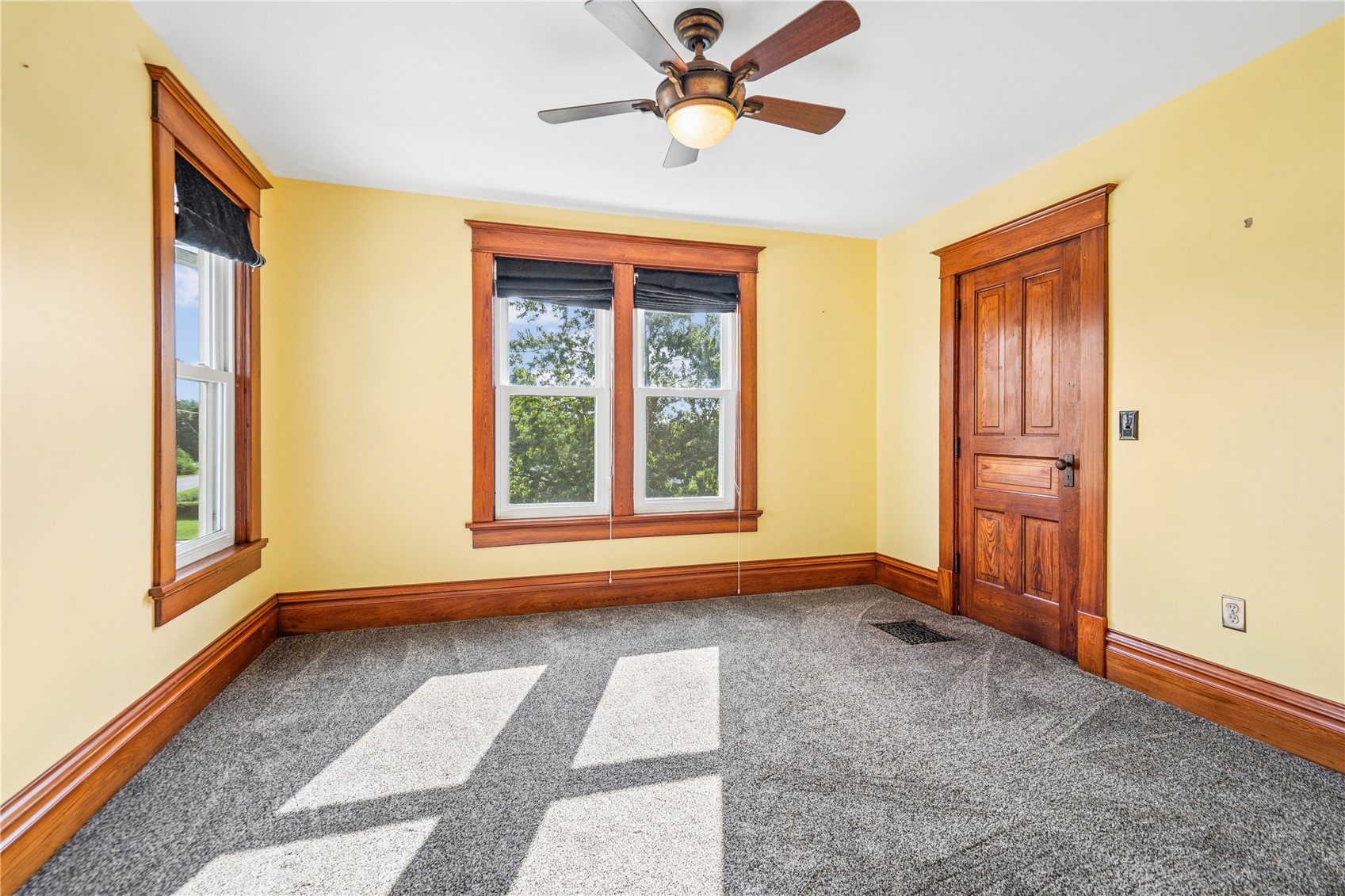 400 Piatt Street Clarence IA 52216
