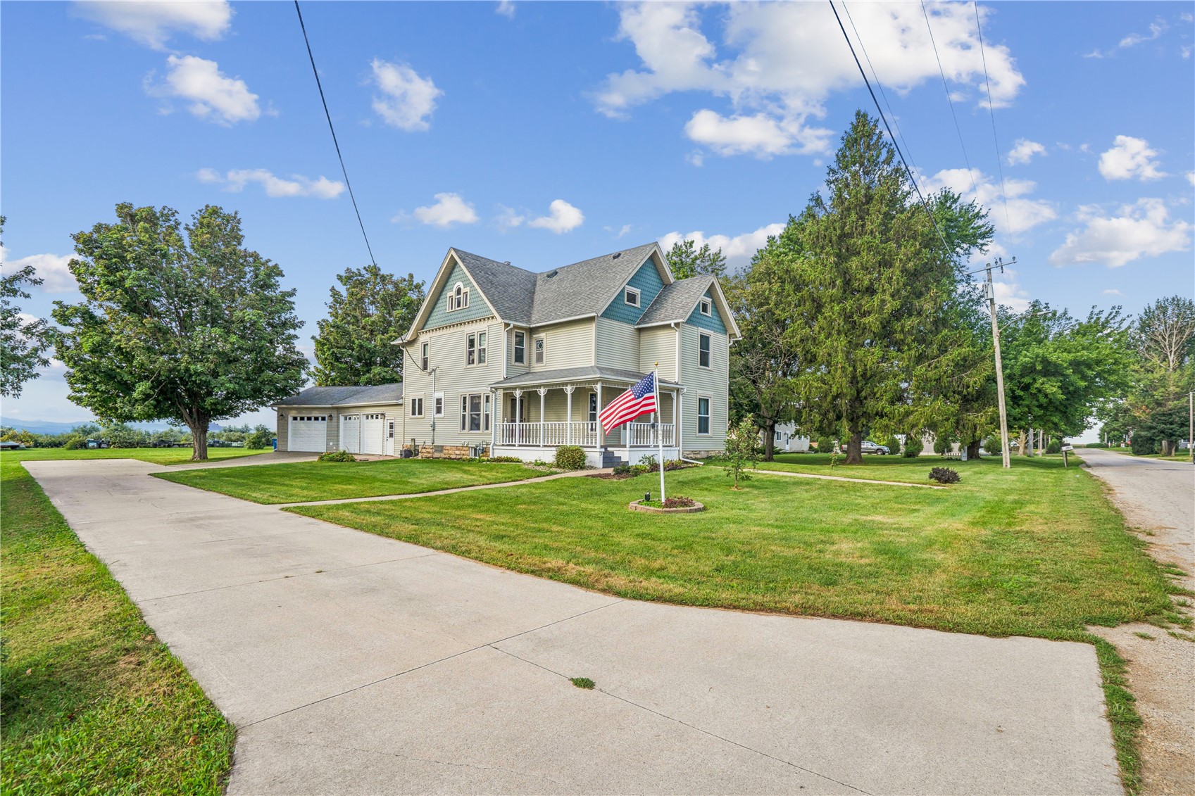 400 Piatt Street Clarence IA 52216