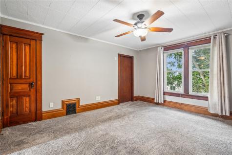 400 Piatt Street Clarence IA 52216