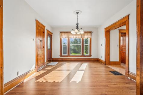 400 Piatt Street Clarence IA 52216