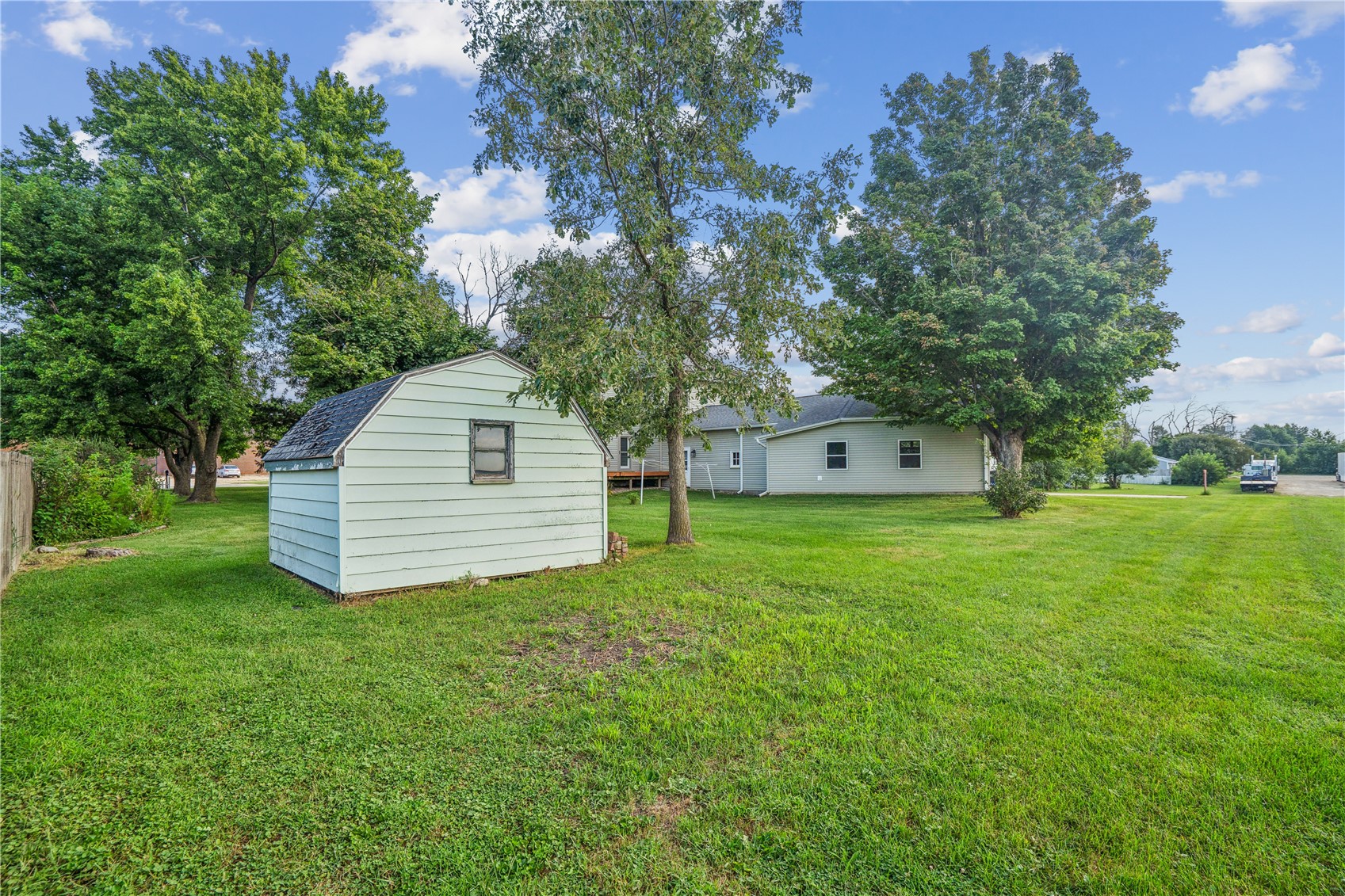 400 Piatt Street Clarence IA 52216