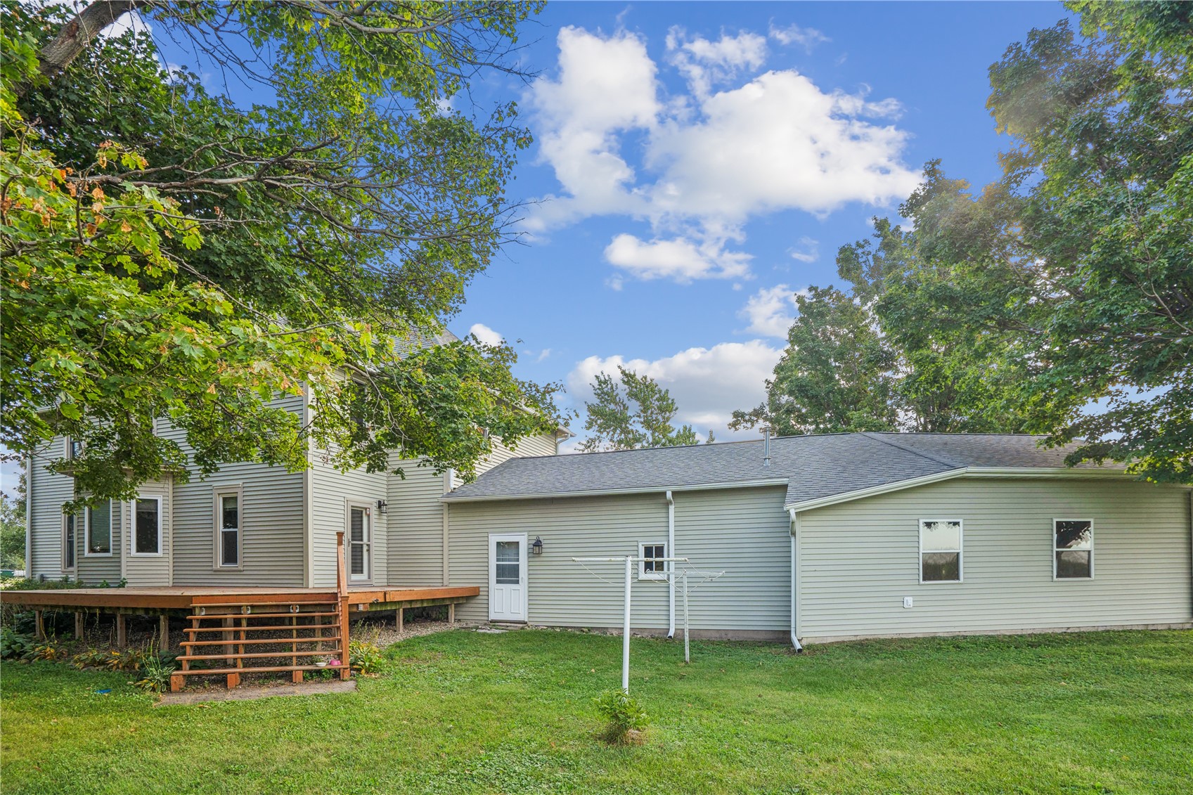 400 Piatt Street Clarence IA 52216