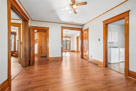 400 Piatt Street Clarence IA 52216
