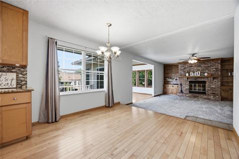1614 Homewood Lane NE Cedar Rapids IA 52402