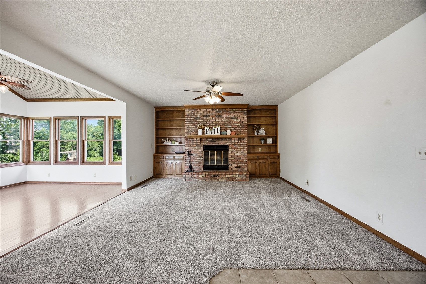 1614 Homewood Lane NE Cedar Rapids IA 52402