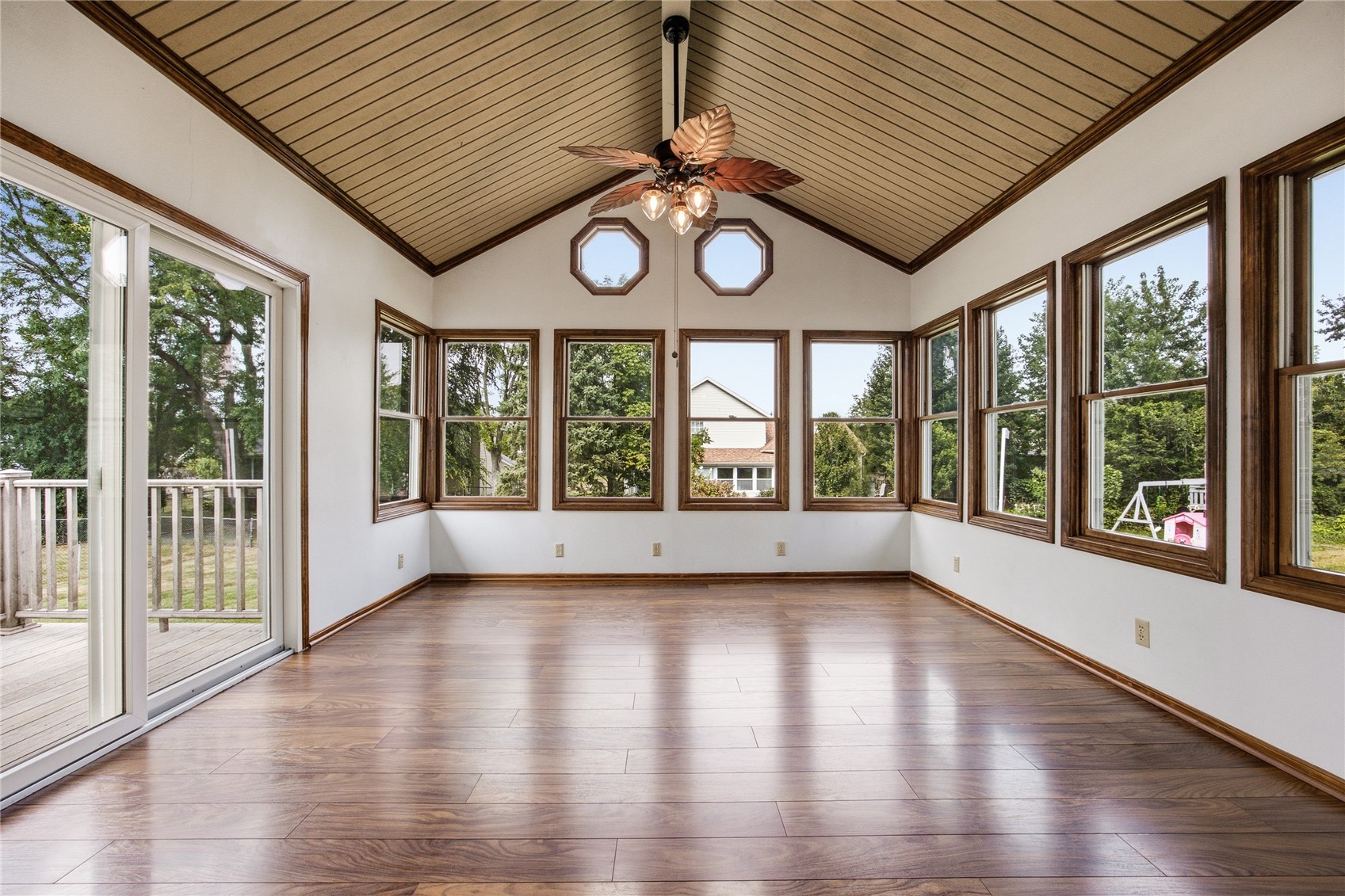 1614 Homewood Lane NE Cedar Rapids IA 52402