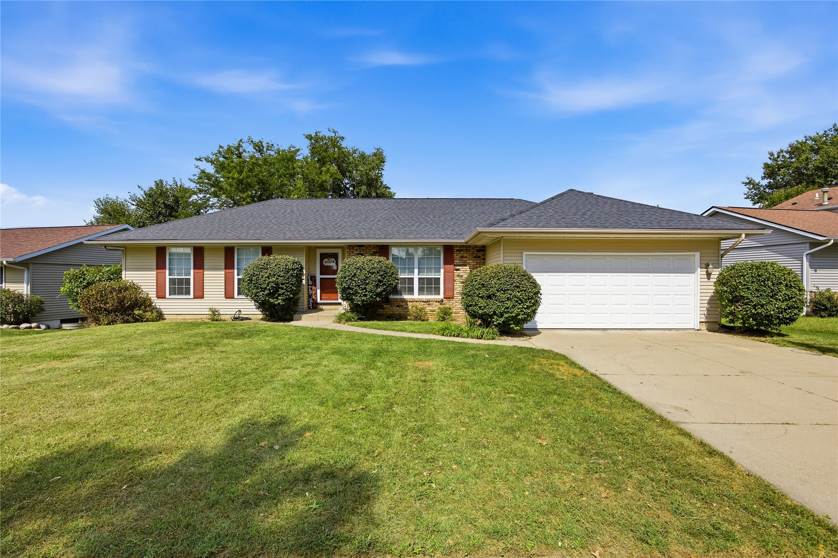 1614 Homewood Lane NE Cedar Rapids IA 52402