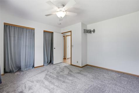 1614 Homewood Lane NE Cedar Rapids IA 52402