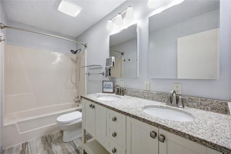 1614 Homewood Lane NE Cedar Rapids IA 52402