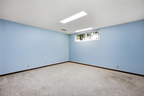 1614 Homewood Lane NE Cedar Rapids IA 52402