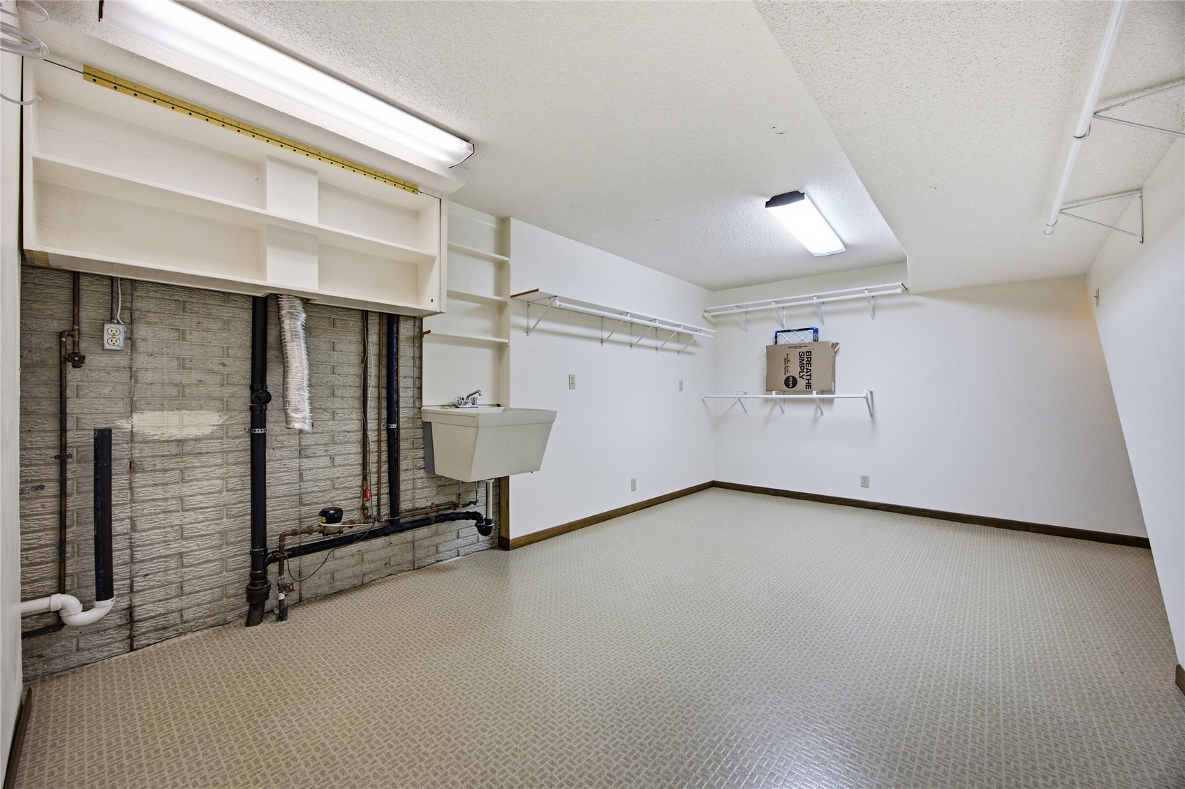1614 Homewood Lane NE Cedar Rapids IA 52402