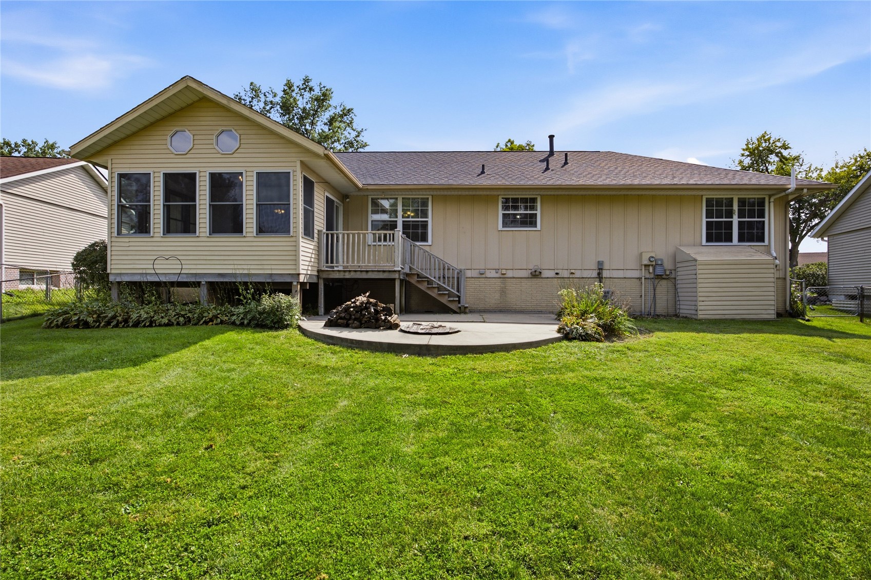 1614 Homewood Lane NE Cedar Rapids IA 52402