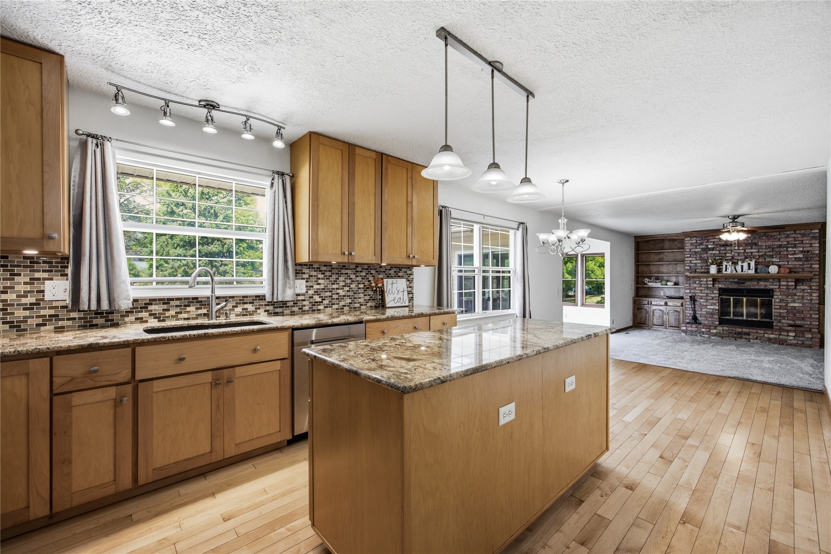 1614 Homewood Lane NE Cedar Rapids IA 52402