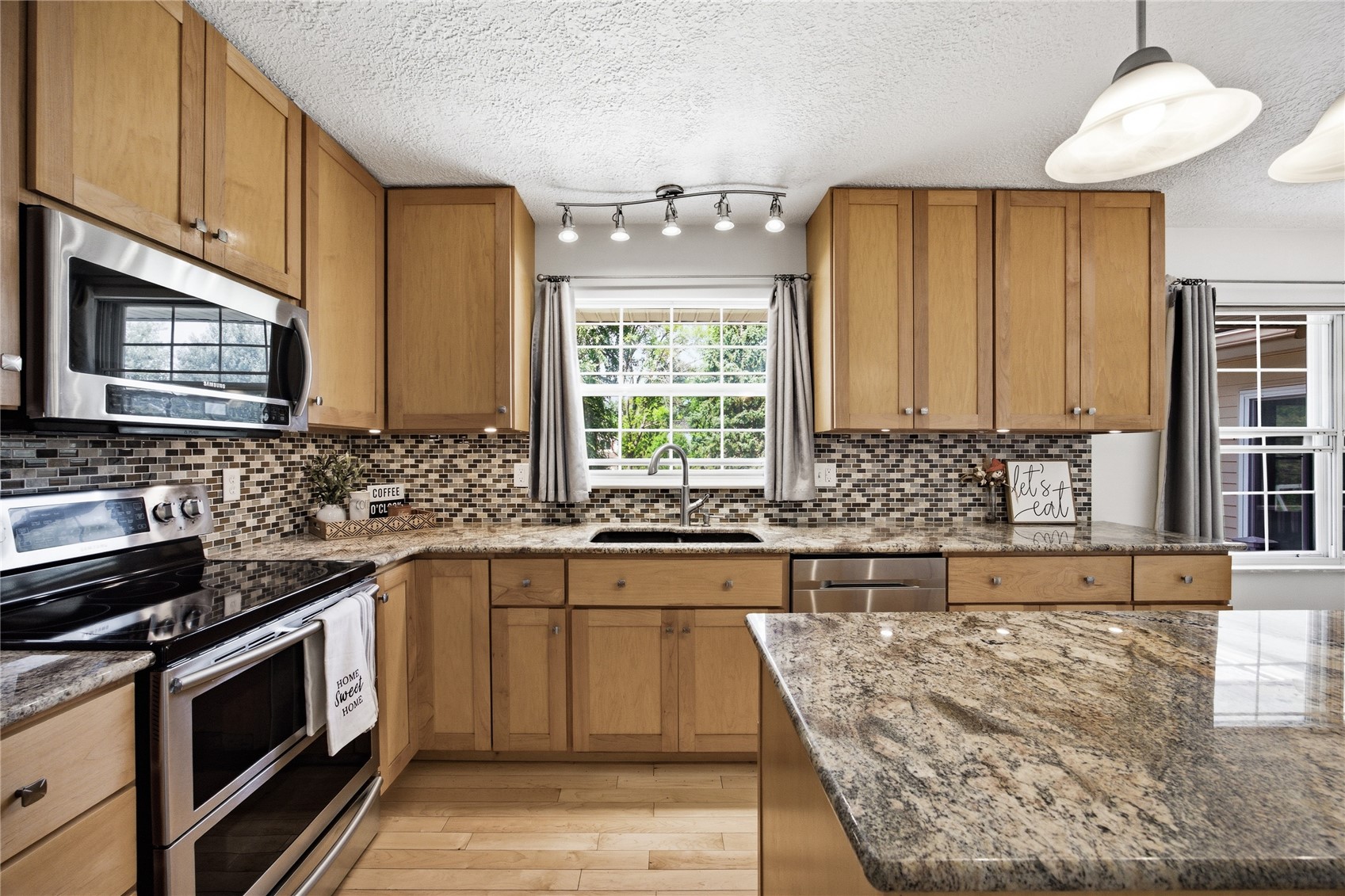 1614 Homewood Lane NE Cedar Rapids IA 52402