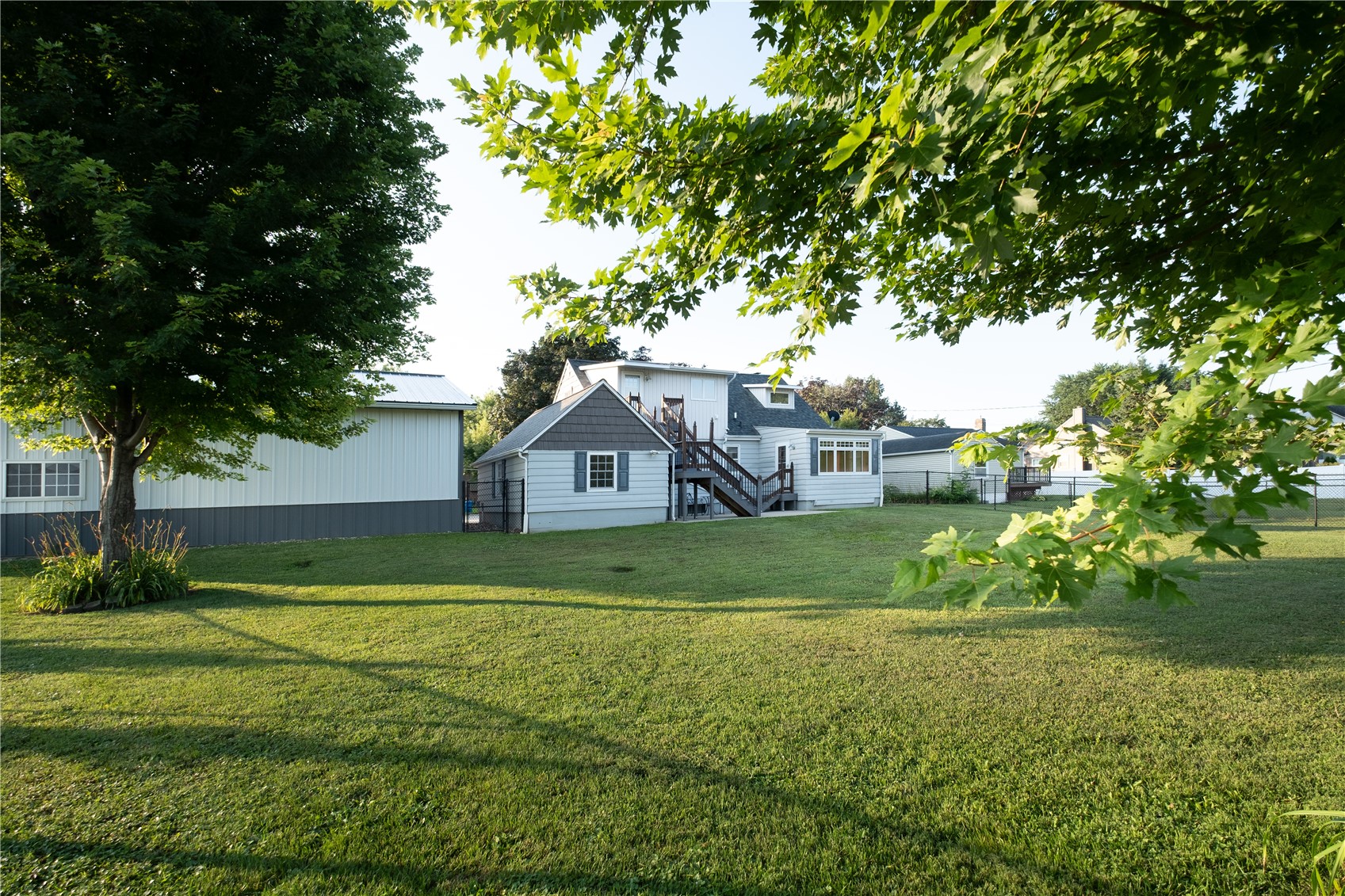 903 1st Avenue NW Mt Vernon IA 52314