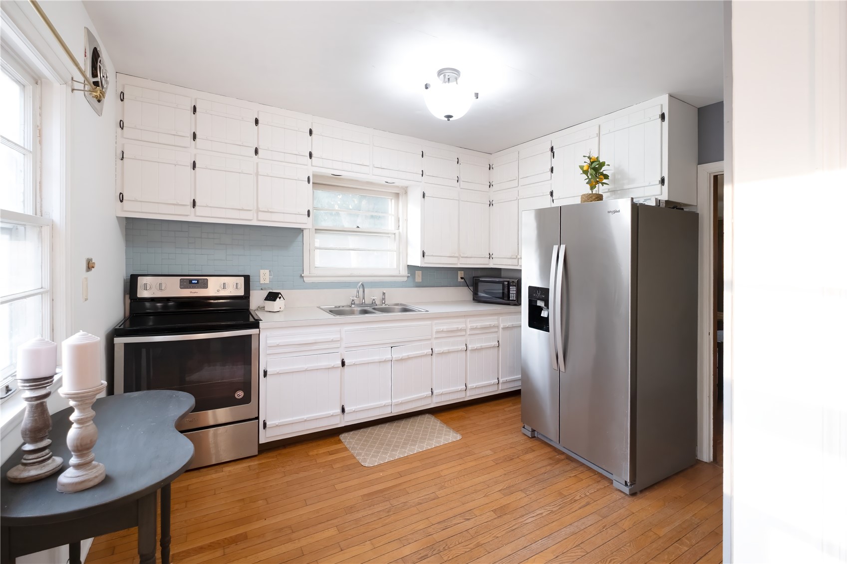 903 1st Avenue NW Mt Vernon IA 52314