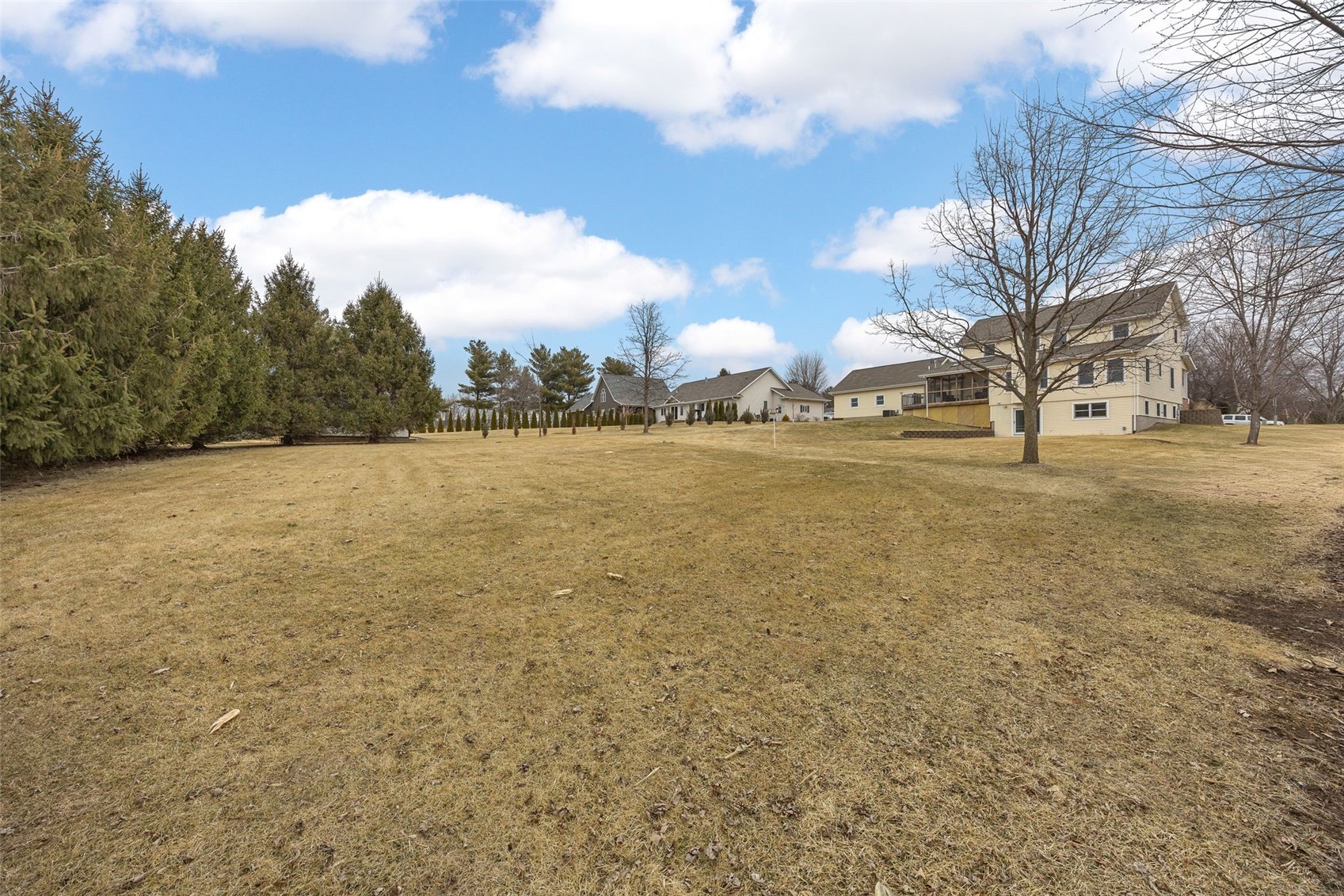 333 Hillview Drive SE Mt Vernon IA 52314