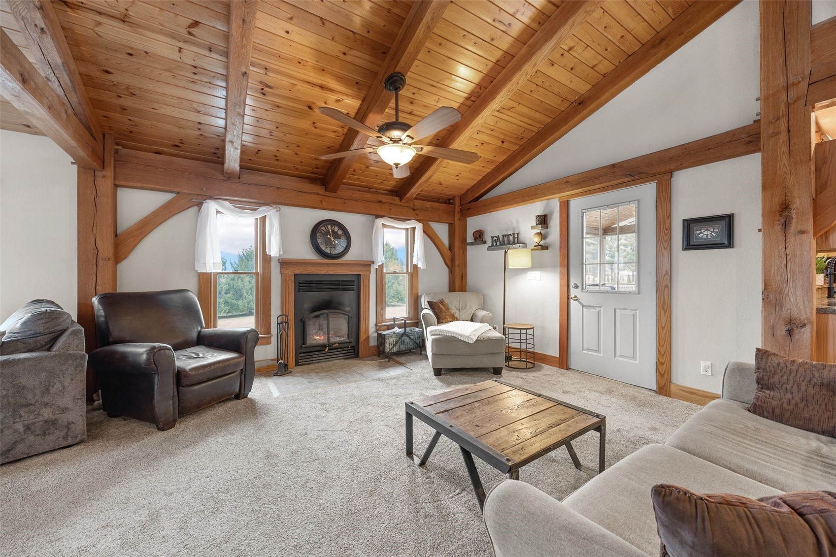 333 Hillview Drive SE Mt Vernon IA 52314