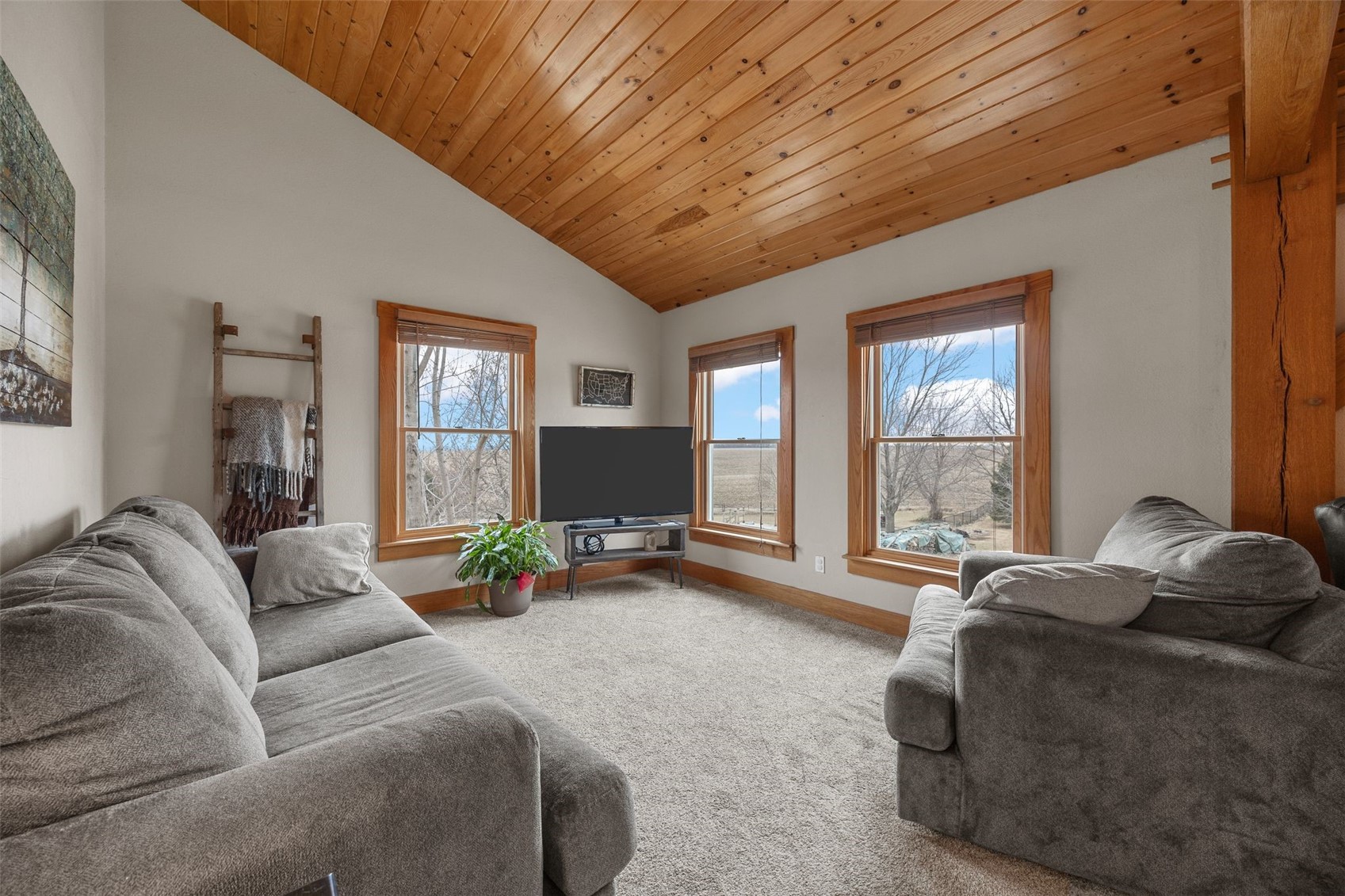333 Hillview Drive SE Mt Vernon IA 52314