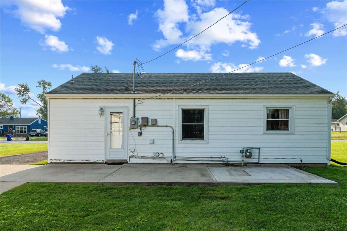 5540 J Street SW Cedar Rapids IA 52404