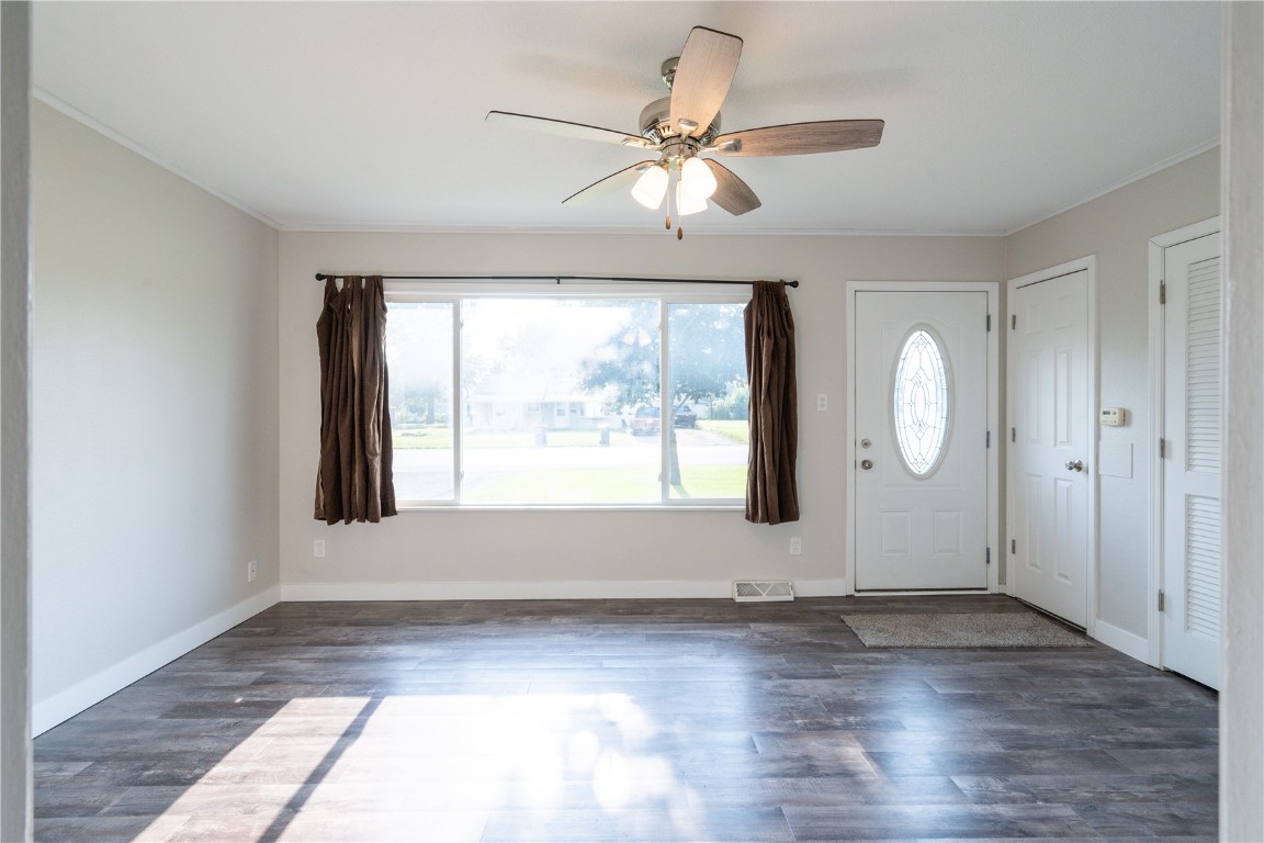 5540 J Street SW Cedar Rapids IA 52404