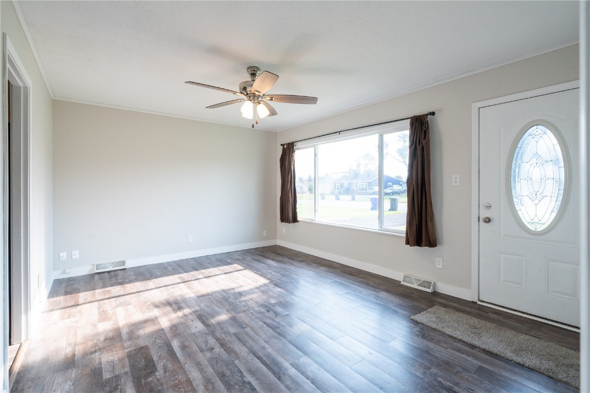 5540 J Street SW Cedar Rapids IA 52404