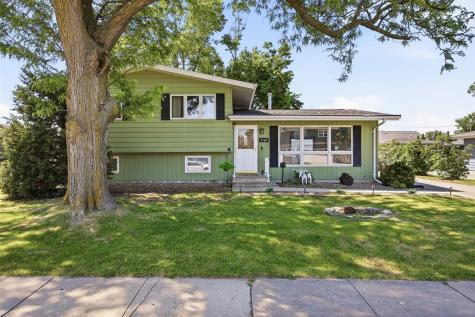 2765 1st Avenue Marion IA 52302