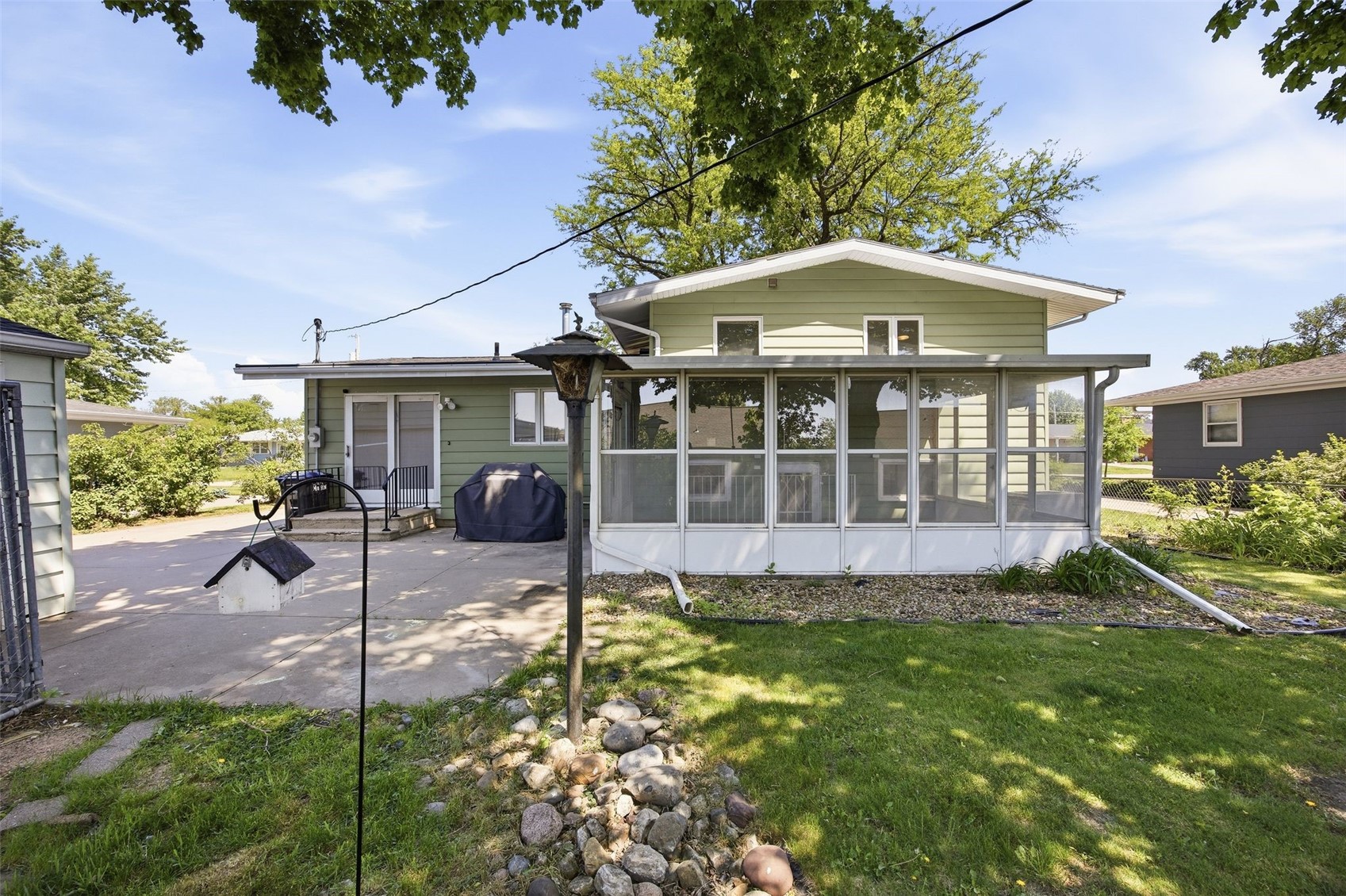 2765 1st Avenue Marion IA 52302