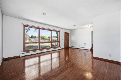 2765 1st Avenue Marion IA 52302