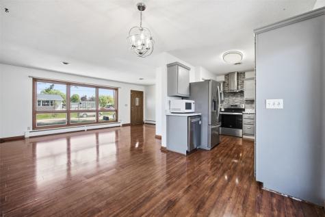 2765 1st Avenue Marion IA 52302