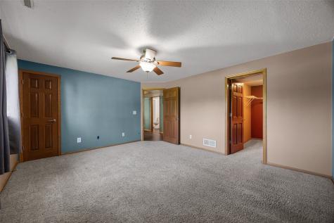 24 Sumter Avenue Lisbon IA 52253
