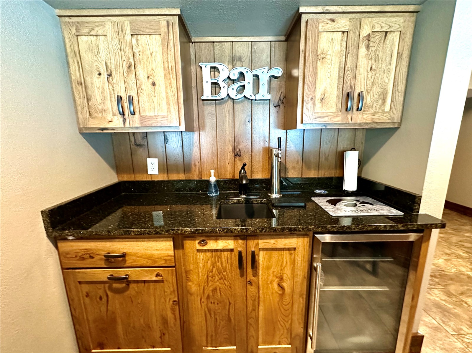 22608 262nd Street Delhi IA 52223