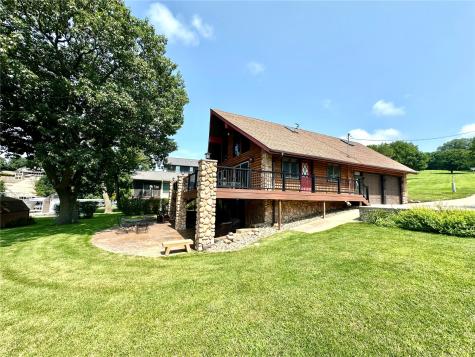 22608 262nd Street Delhi IA 52223