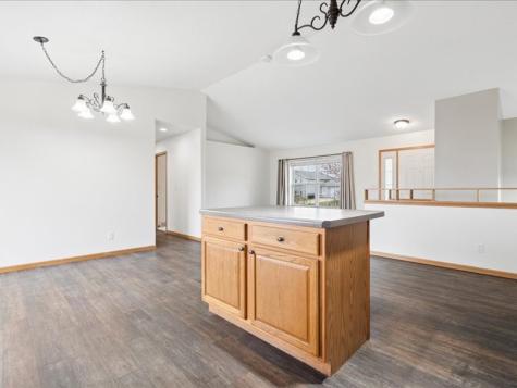 1515 48th Marion IA 52302