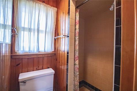 501 S Oak Street Anamosa IA 52205
