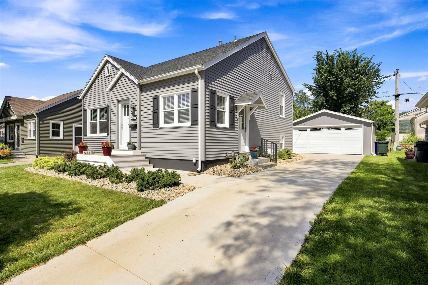 1124 24th Street SE Cedar Rapids IA 52403